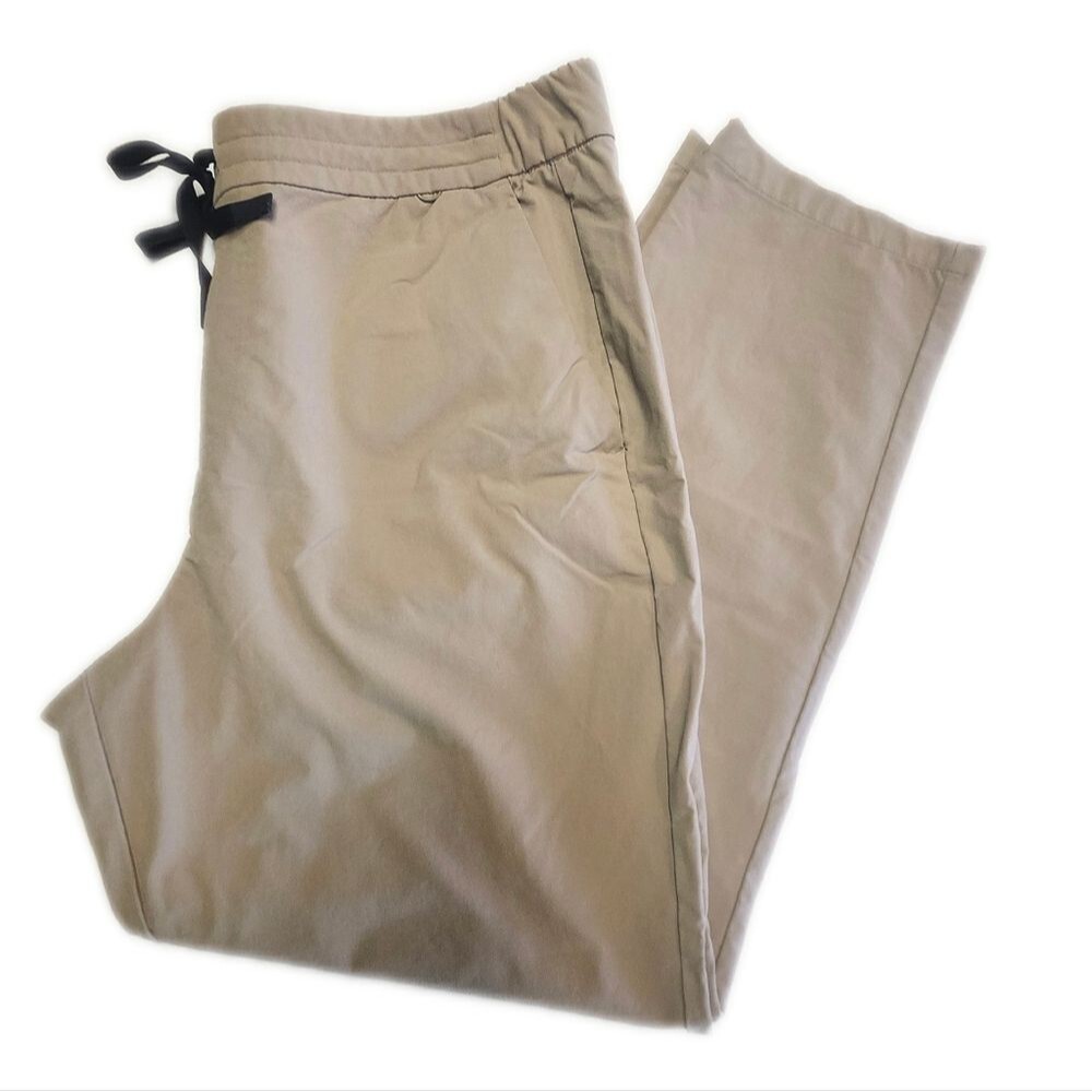 FIGS Men's Scrub Pants in Light Khaki with Black Drawstring